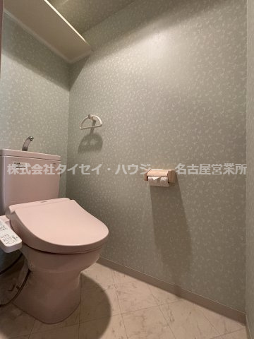 シャトレのトイレ