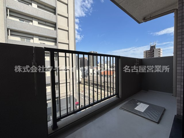 シャトレのバルコニー
