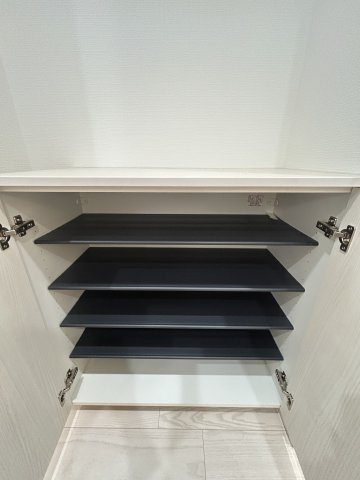 ヴェルメゾン三津屋中の収納