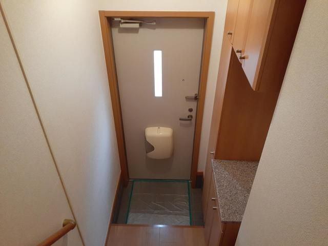 ジュネス　ベルの玄関