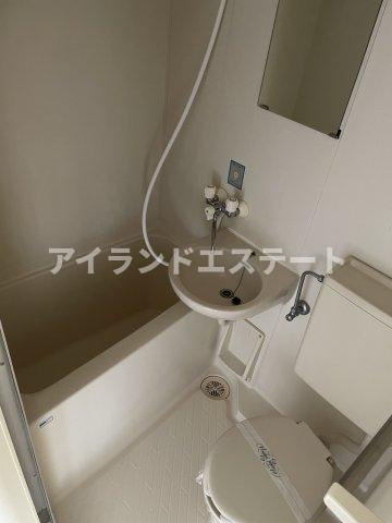 フローレンス駒沢　女性限定　角部屋　通風良好の浴室