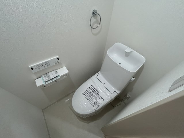 ヴェルメゾン三津屋中のトイレ
