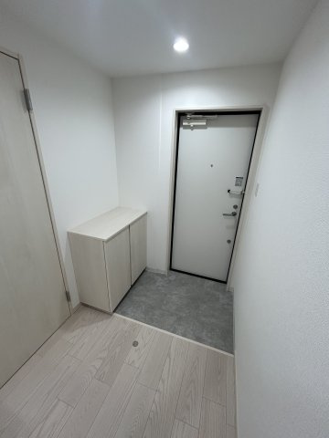 ヴェルメゾン三津屋中の玄関