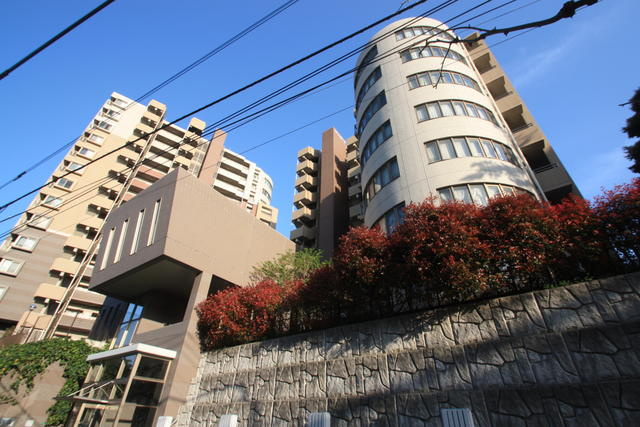 サンパーク青山（C-22）の外観