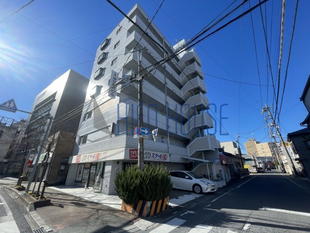 小川昭和ビルの外観