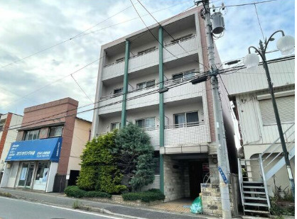 クレストガーデン柏壱番館のエントランス