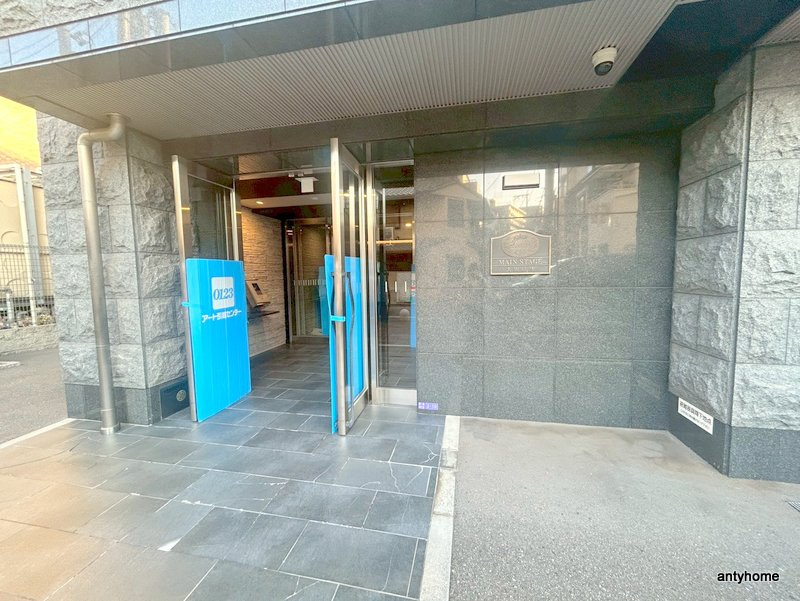 メインステージ大阪福島　仲介手数料無料のエントランス