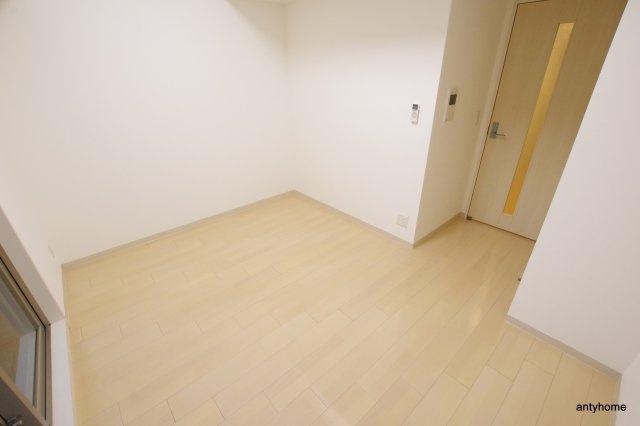 エステムコート新大阪8レヴォリス　仲介手数料無料の洋室