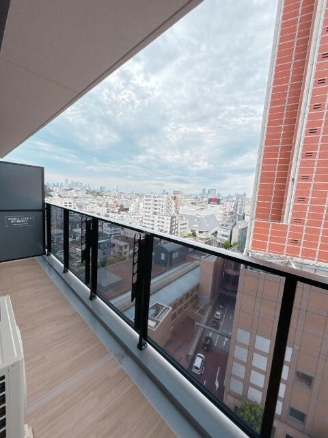 ＢＬＥＳＳ三軒茶屋ＥＡＳＴのバルコニー