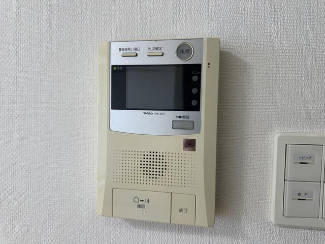 グラントーキョーのセキュリティ|モニター付きインターホン