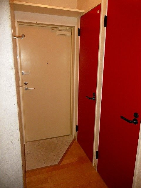 MODULOR MITAKA の玄関