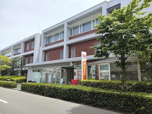 大東文化学園内郵便局まで205m