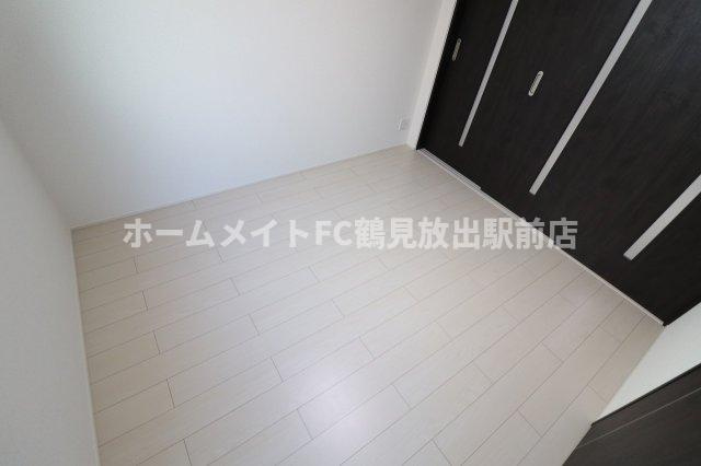 大阪市城東区東中浜６丁目のアパートの洋室