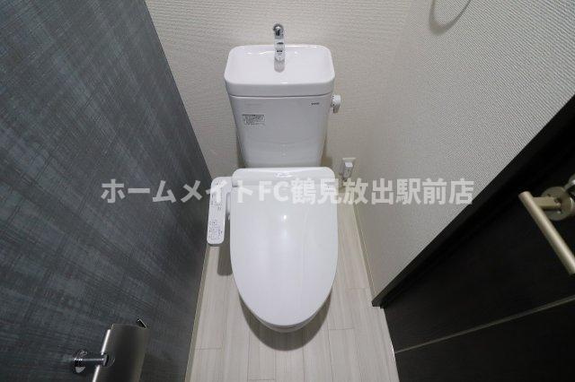 大阪市城東区東中浜６丁目のアパートのトイレ