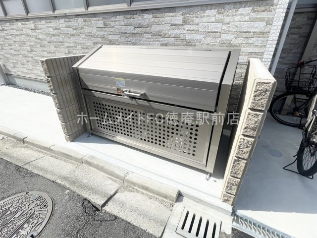 大阪市鶴見区諸口２丁目のハイツのその他共用部分
