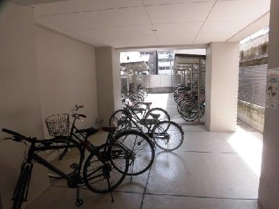 With京Seasons（ウィズ京シーズンズ）の駐車場|駐輪スペース