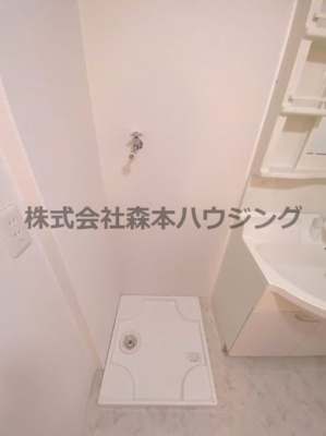 【設備】 | 　メゾンエスポワール | 室内洗濯機置き場です