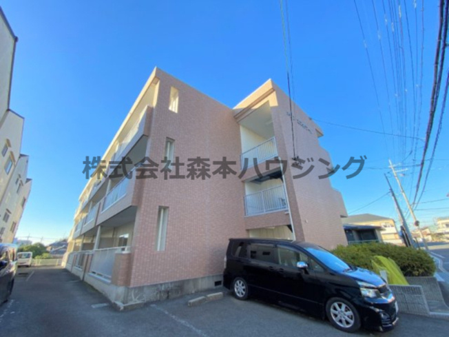 【外観】 | 　メゾンエスポワール | 外観は落ち着いています