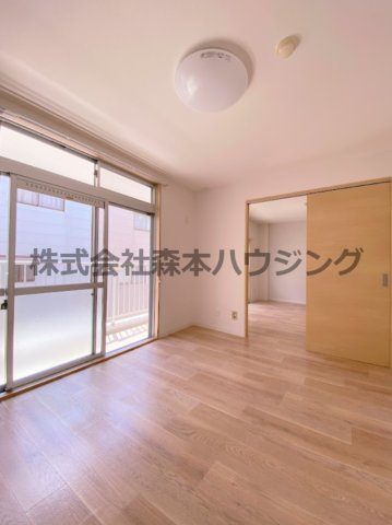 【洋室】 | 　メゾンエスポワール | きれいな洋室です