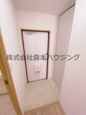 【玄関】 | 　メゾンエスポワール | 落ち着いた玄関です