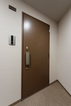 ボヌール小石川αの玄関