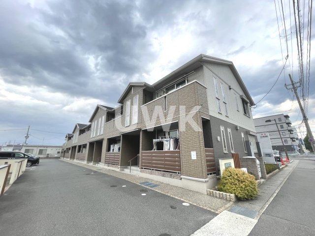エクセルカーサの外観
