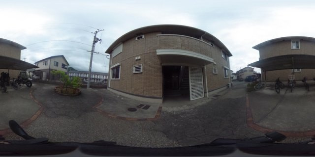 パインハイツ　Ｂ棟の外観