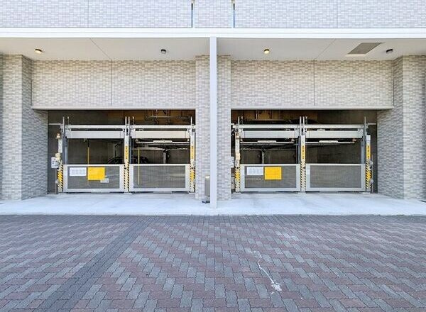【駐車場】 | エスリード池下レスティア