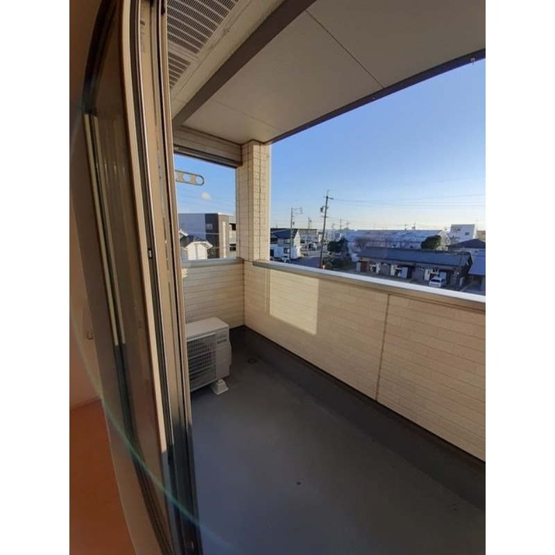 ブルック駅西のバルコニー