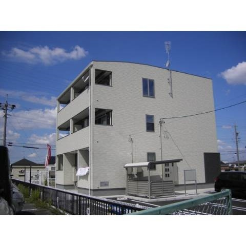 ブルック駅西の外観
