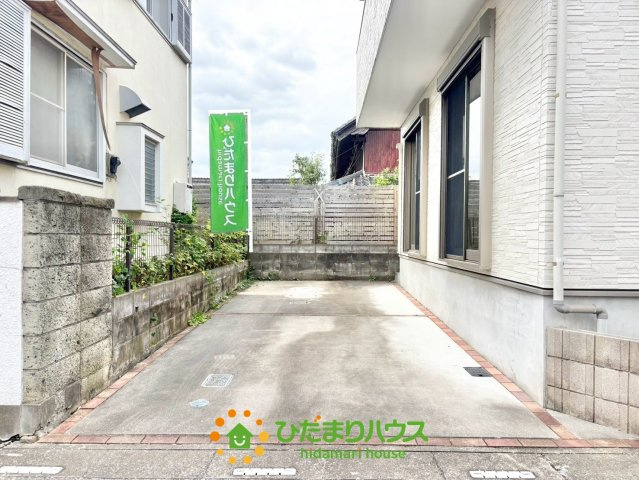 久喜市北青柳　中古一戸建ての駐車場|２０２６年９月１８日　撮影
