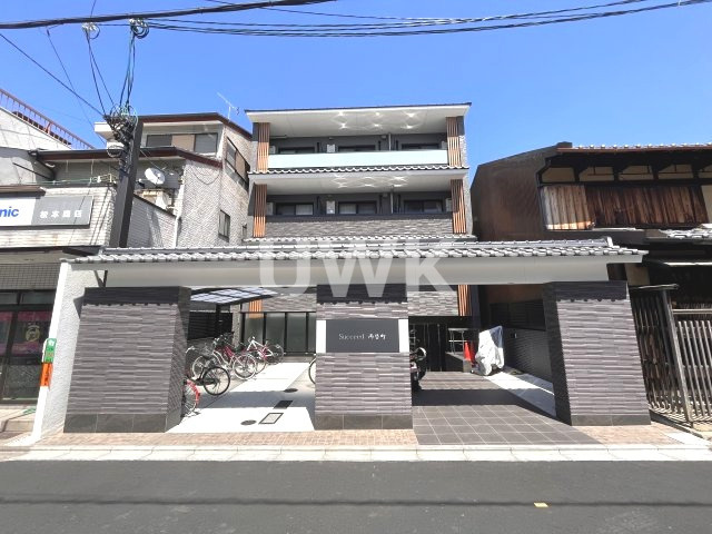 サクシード両替町の外観