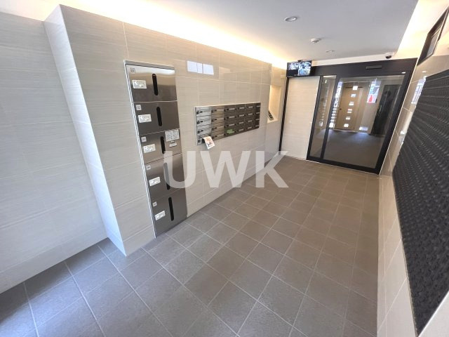 サクシード両替町のエントランス