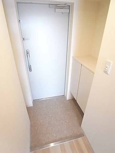 アリビオ立花Ⅲの玄関
