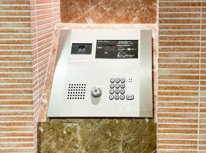 【セキュリティ】 | パークスフィア中野富士見町 | オートロックで防犯面も安心。
