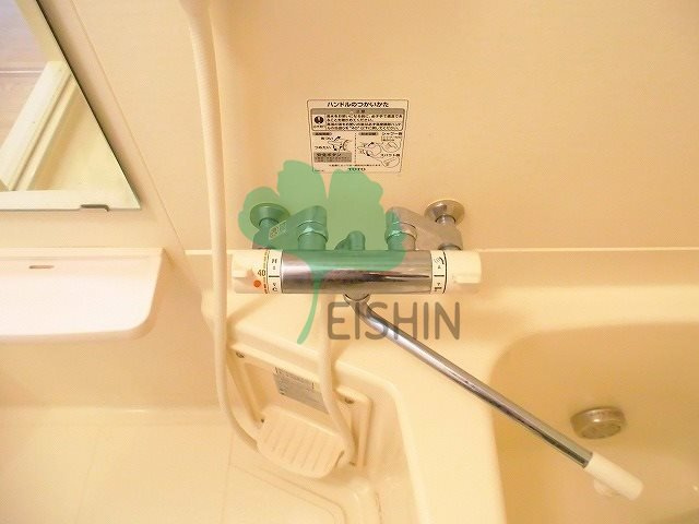 コンダクト福岡東の浴室