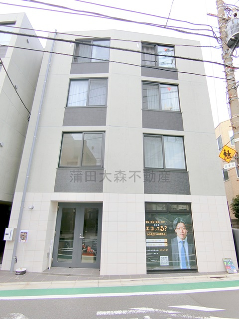 プティレスト平和島の外観|2025年7月築　RC鉄筋コンクリート造地上4階建て総戸数14戸ペット可インターネット無料！
東京都大田区大森北3丁目　京浜急行本線平和島駅最寄り徒歩7分、大森海岸駅徒歩12分