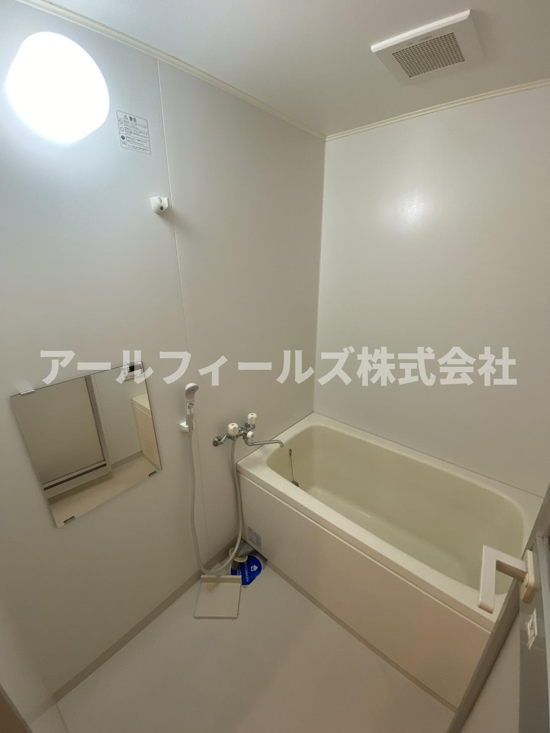 GROVEの浴室