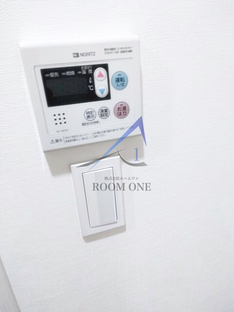 プライマル巣鴨の設備|給湯パネルです。