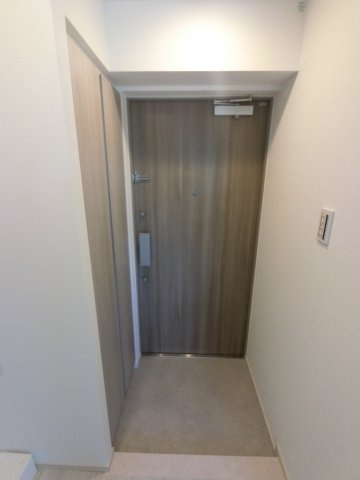 ＧＥＮＯＶＩＡ船橋の玄関