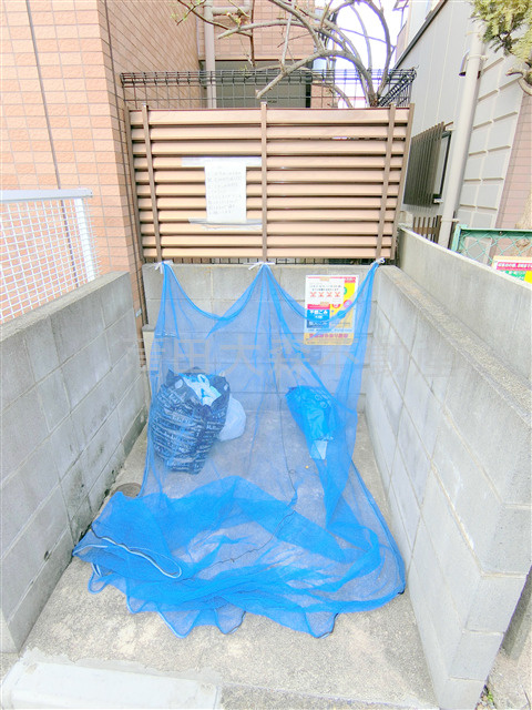 グロリアハイツのその他共用部分|ゴミ捨て場