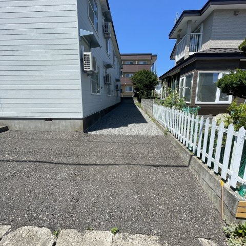 学）ＴＫマンションの駐車場