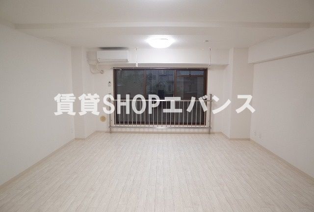  | メイグリーン塚田
