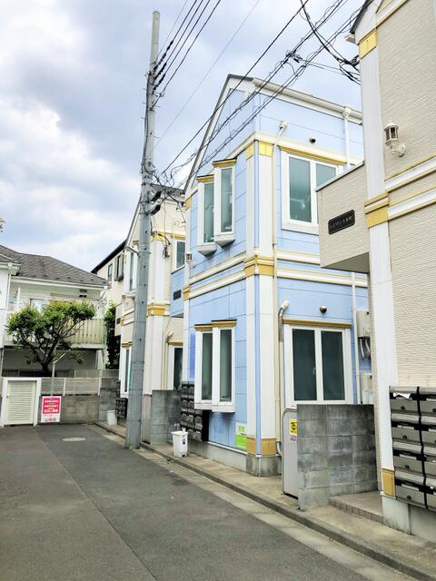 中野区本町２丁目のアパートの画像