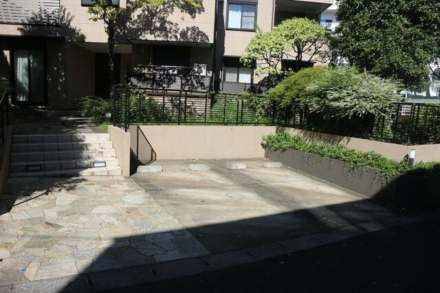 Ａｌｉｃｉａ　Ｇａｒｄｅｎの駐車場
