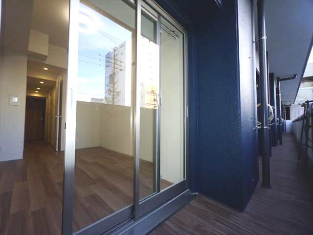 名古屋市千種区今池５丁目の賃貸マンションのバルコニー