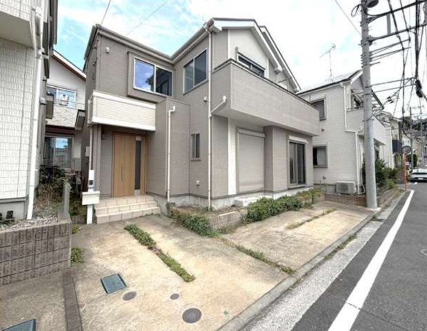 横浜市鶴見区馬場4丁目 中古戸建て【仲介手数料無料】カースペース2台