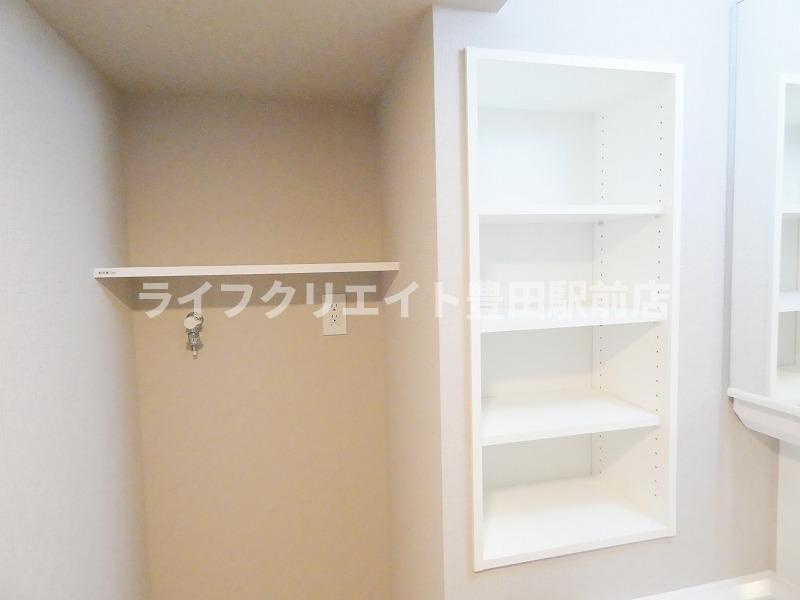 ラグゼナ八王子南町の収納
