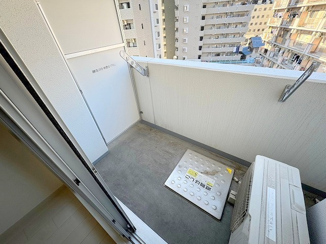 プレミアムステージ新大阪駅前Ⅱのバルコニー