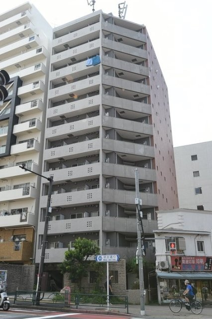新宿区高田馬場１丁目の賃貸マンションの外観